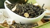 Купить Зелёный чай Золотой женьшень (с корнем женьшеня), 50г в интернет-магазине Беришка с доставкой по Хабаровску недорого.